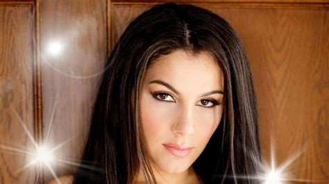 Valentina Nappi Age, Height, Weight, Relationship, Net Worth, Bio